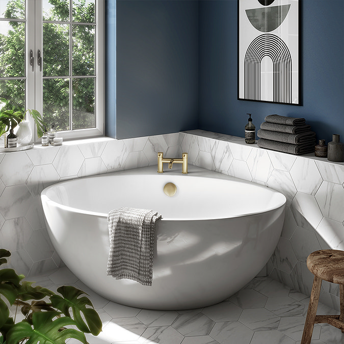 Modern corner bathtub in a stylish bathroom exported by QuickExim.